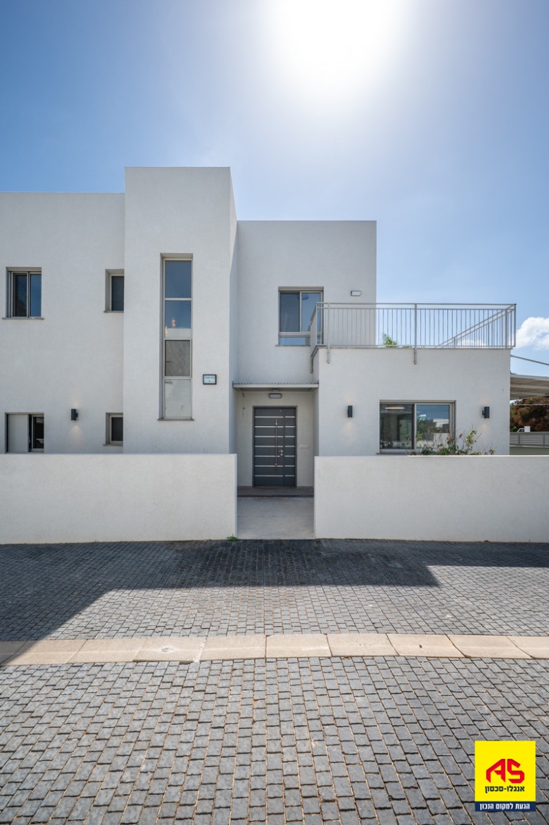 Cottage 5 Pièces à Shikma Street,  Pardes Hanna-Karkur